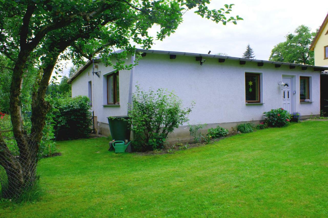 Villa Ferien Am Hegensteinbach Fürstenberg-Havel Esterno foto